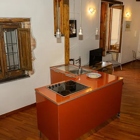 A.I.R. Plebiscito House-2